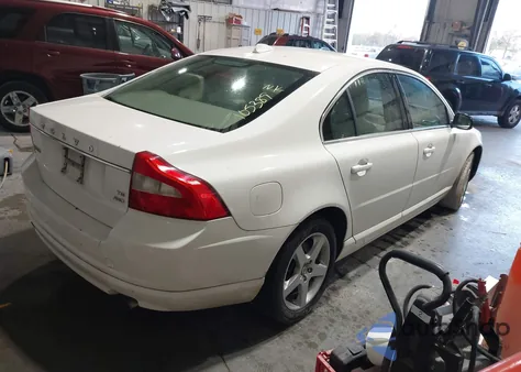 2009 Volvo S80 T6 z USA, uszkodzony, nr VIN YV1AH992891105389